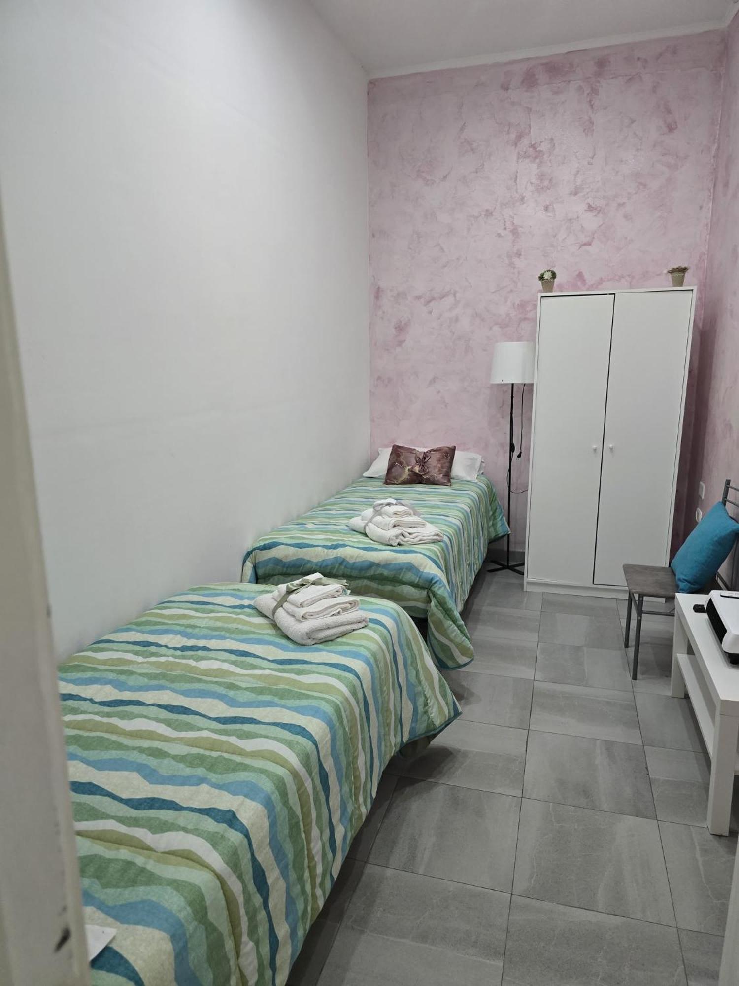 Gate Napoli Apartment Bagian luar foto